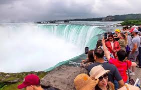 How Travelers Describe the Magic of a Niagara Falls Evening Tour